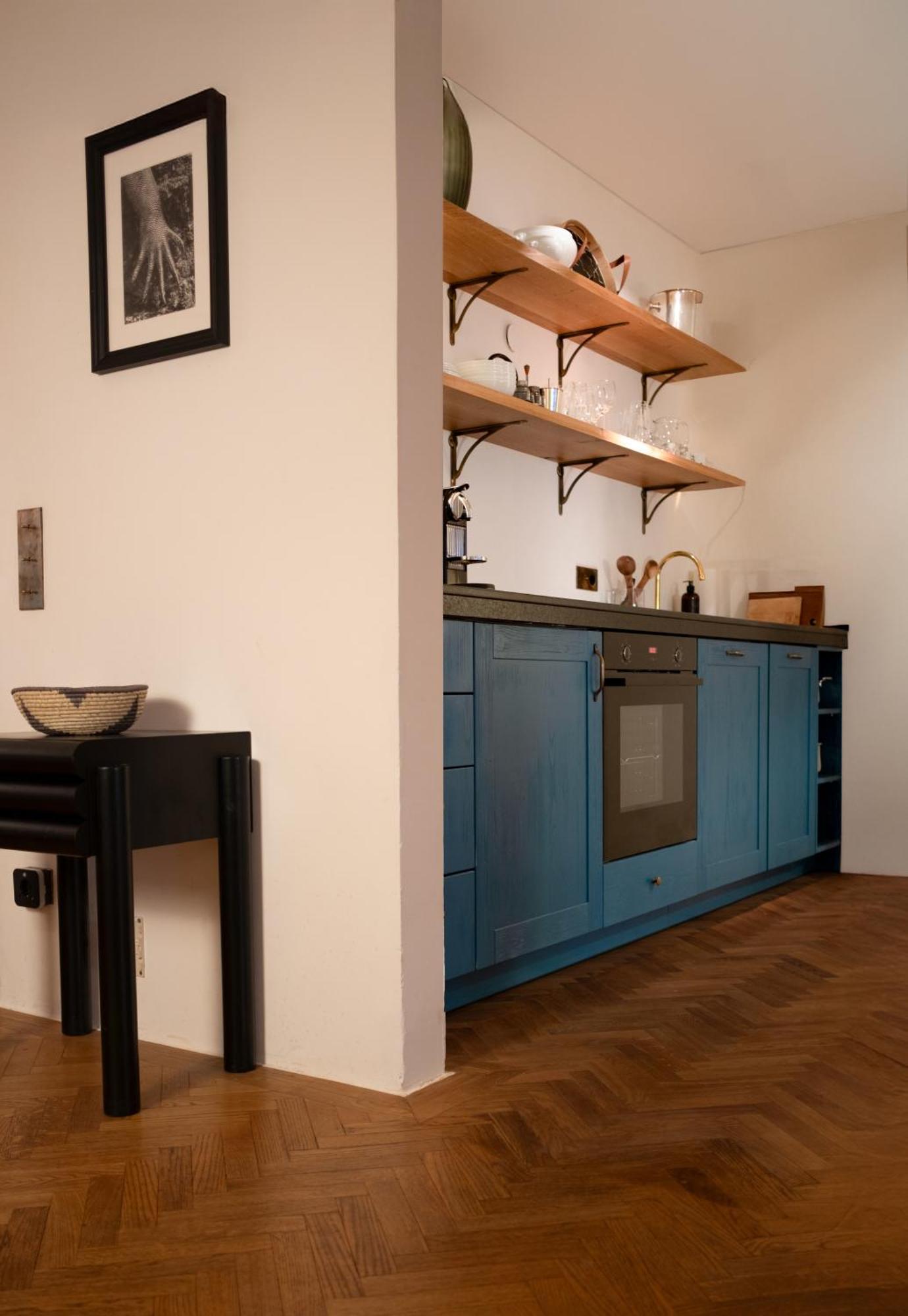Apartment 1 Bedroom In